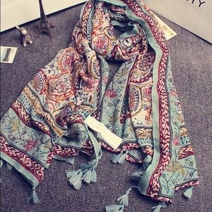 Classic Four Season Scarf - Item #029